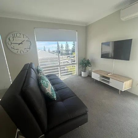 Apartment Close To The Beach Jindalee Exterior photo